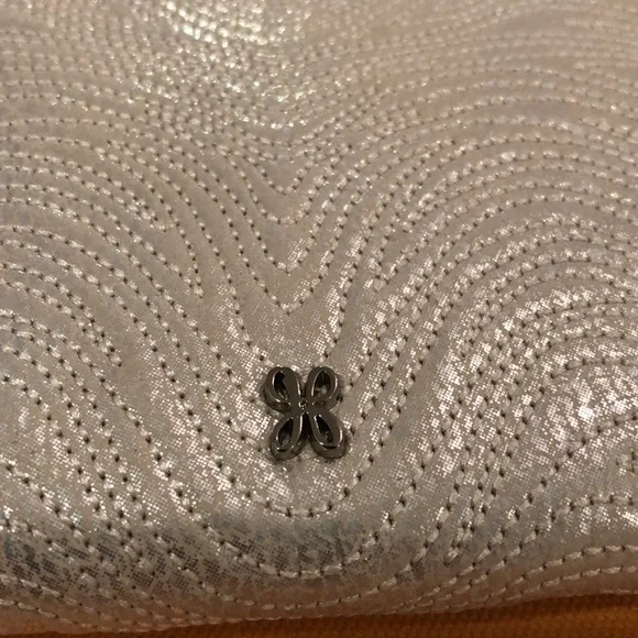 HOBO NILA LARGE ZIP AROUND WALLET in SILVER NWT